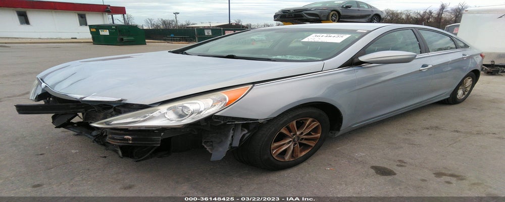 5NPEB4AC9CH492857 2012 HYUNDAI SONATA photo no. 2