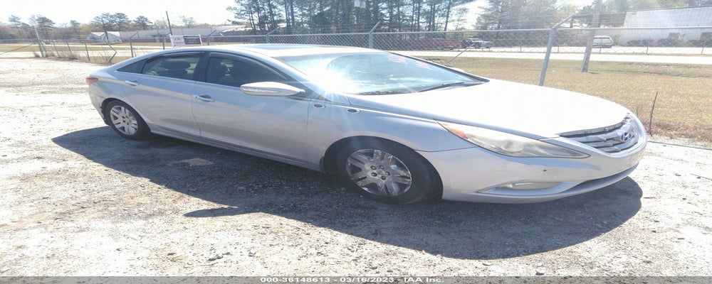 5NPEC4AC0BH153903 2011 HYUNDAI SONATA photo no. 1