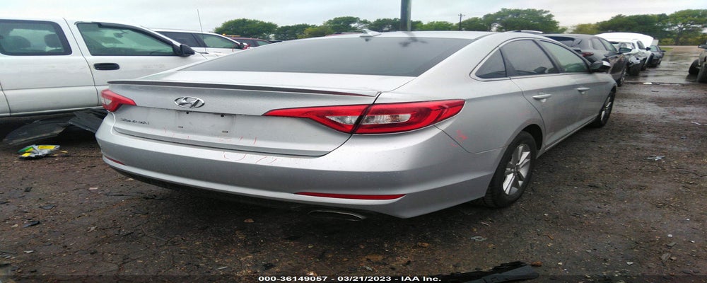 5NPE24AF3GH407429 2016 HYUNDAI SONATA photo no. 4