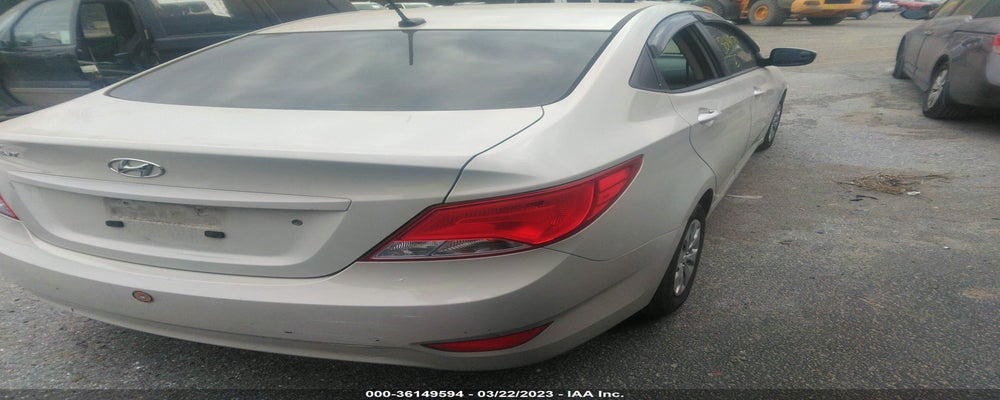 KMHCT4AE0GU979913 2016 HYUNDAI ACCENT photo no. 4