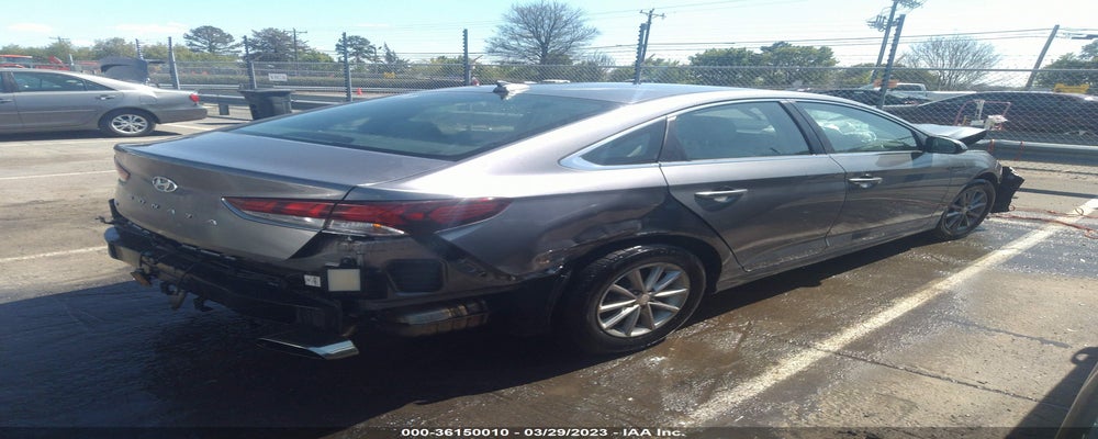 5NPE24AF7JH651155 2018 HYUNDAI SONATA photo no. 4