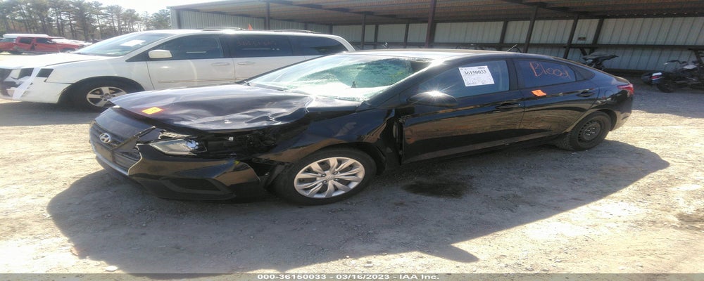 3KPC24A33JE025751 2018 HYUNDAI ACCENT photo no. 2