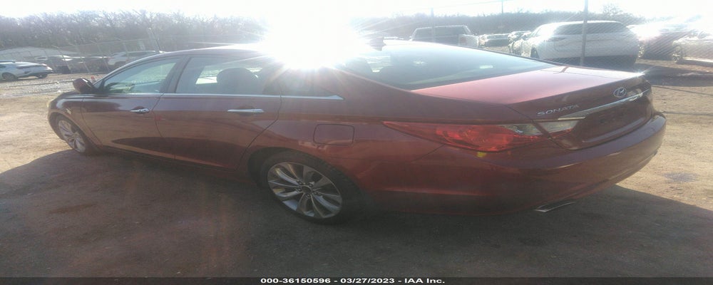 5NPEC4AC2BH053902 2011 HYUNDAI SONATA photo no. 3