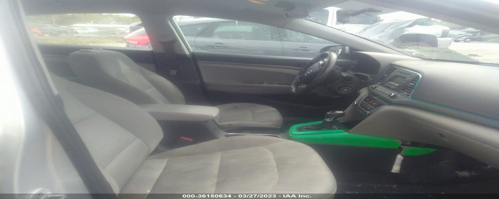 5NPD74LF2HH112074 2017 HYUNDAI ELANTRA photo no. 5