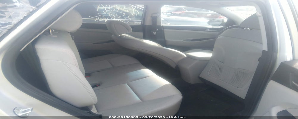 KM8J3CA41HU557191 2017 HYUNDAI TUCSON photo no. 8
