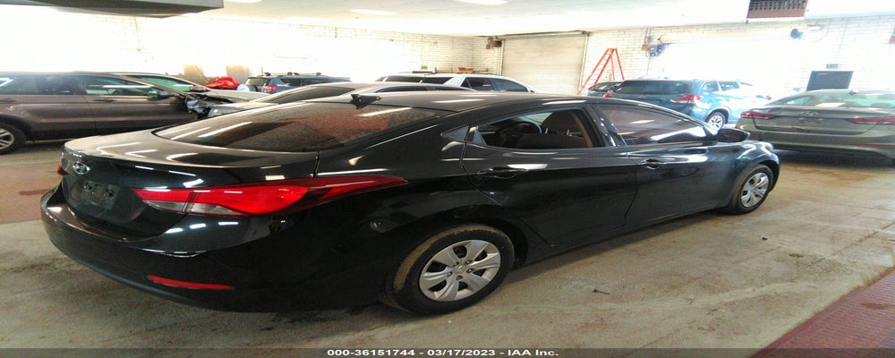 5NPDH4AE5GH737901 2016 HYUNDAI ELANTRA photo no. 4