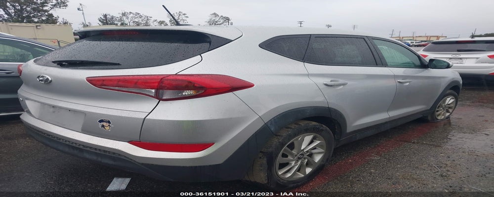 KM8J23A40HU554169 2017 HYUNDAI TUCSON photo no. 4