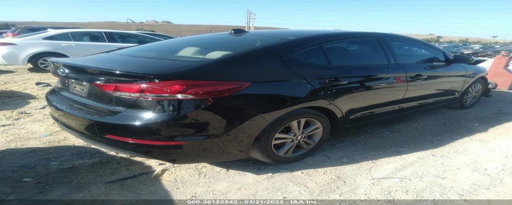 5NPD84LF3JH389416 2018 HYUNDAI ELANTRA photo no. 4