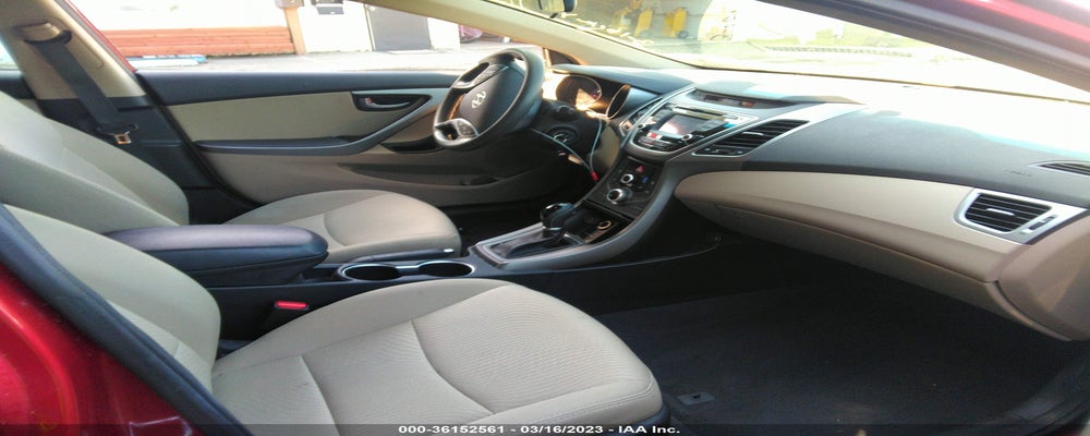 5NPDH4AE8GH703998 2016 HYUNDAI ELANTRA photo no. 5