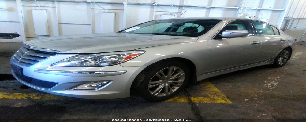 KMHGC4DD1CU181340 2012 HYUNDAI GENESIS photo no. 2