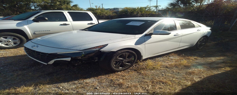 KMHLM4AJ7PU039828 2023 HYUNDAI ELANTRA photo no. 2