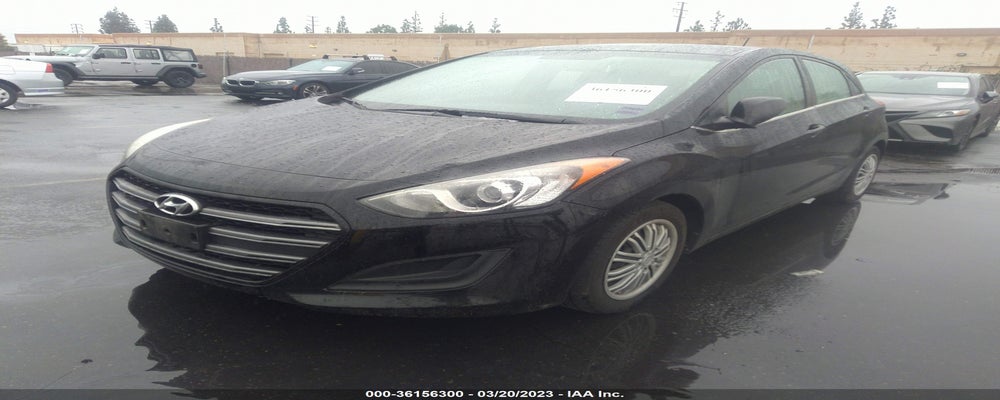 KMHD35LH2GU303920 2016 HYUNDAI ELANTRA GT photo no. 2