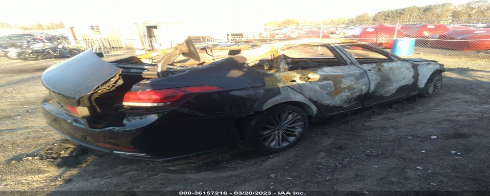 KMHGN4JE7GU109040 2016 HYUNDAI GENESIS photo no. 4