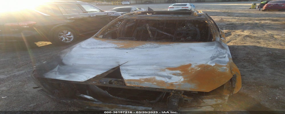 KMHGN4JE7GU109040 2016 HYUNDAI GENESIS photo no. 6