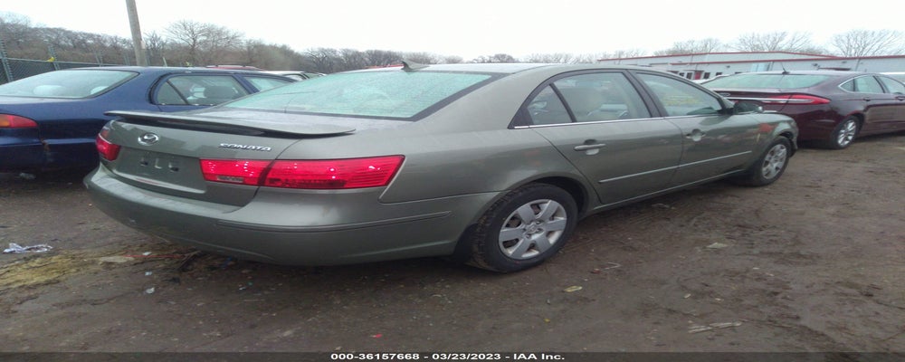 5NPET4AC2AH641264 2010 HYUNDAI SONATA photo no. 4