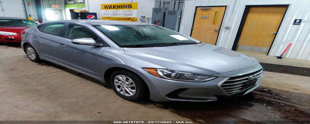 5NPD74LFXHH082094 2017 HYUNDAI ELANTRA photo no. 9