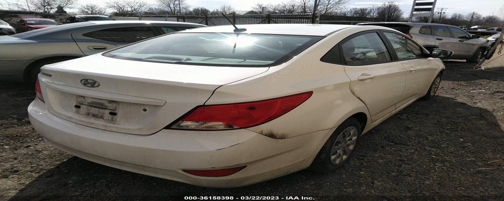 KMHCT4AE2HU343026 2017 HYUNDAI ACCENT photo no. 4