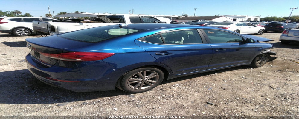 5NPD84LF5HH066821 2017 HYUNDAI ELANTRA photo no. 4