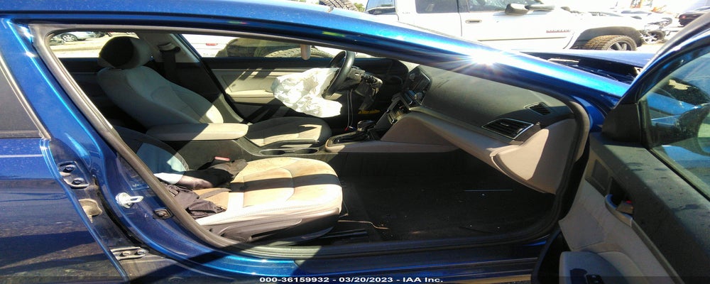 5NPD84LF5HH066821 2017 HYUNDAI ELANTRA photo no. 5
