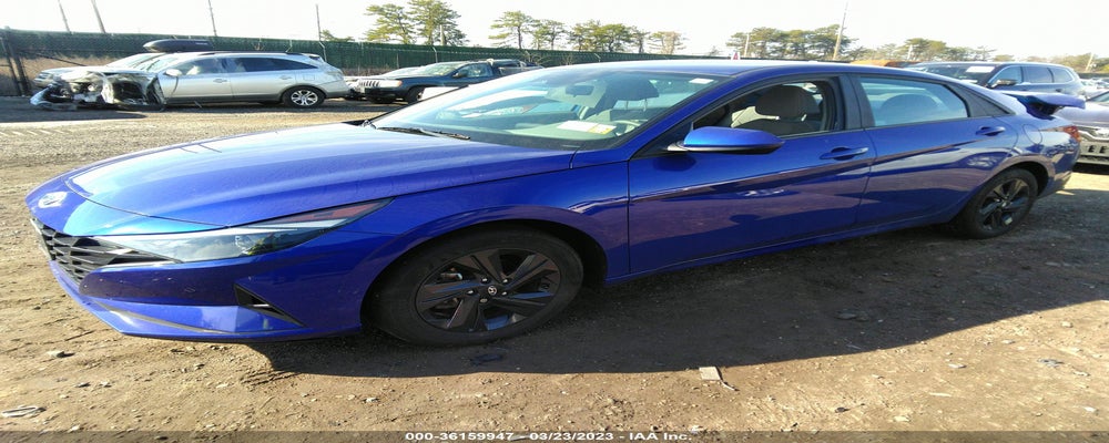 KMHLM4AG9NU225176 2022 HYUNDAI ELANTRA photo no. 2