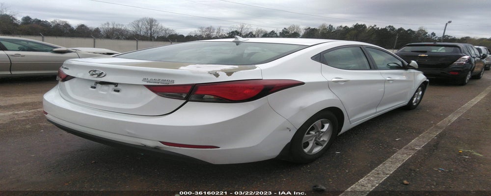 5NPDH4AE2FH603877 2015 HYUNDAI ELANTRA photo no. 4