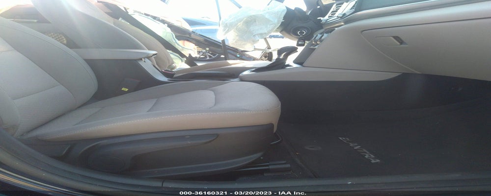 KMHD74LF6KU838948 2019 HYUNDAI ELANTRA photo no. 5