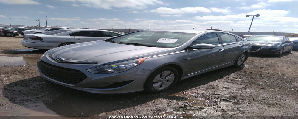 KMHEC4A47FA137182 2015 HYUNDAI SONATA HYBRID photo no. 2