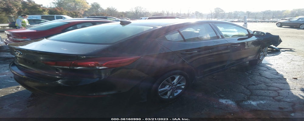 5NPD84LFXJH380275 2018 HYUNDAI ELANTRA photo no. 4