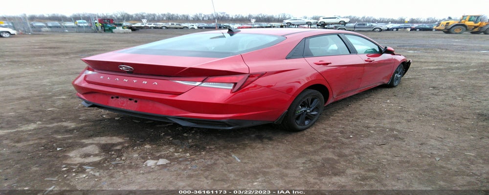 KMHLM4AG7PU374799 2023 HYUNDAI ELANTRA photo no. 4