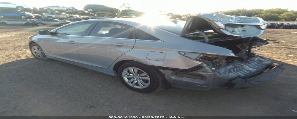 5NPEB4AC1BH271414 2011 HYUNDAI SONATA photo no. 3