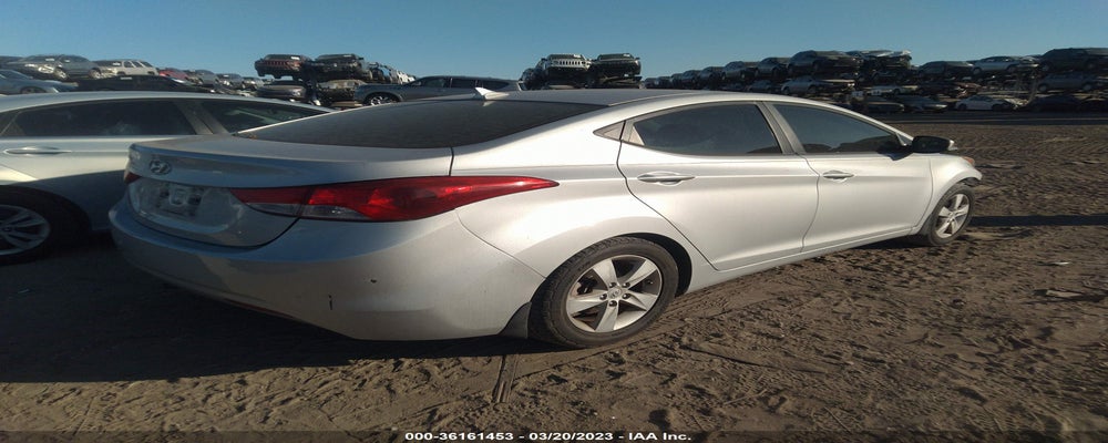 KMHDH4AE5DU816885 2013 HYUNDAI ELANTRA photo no. 4