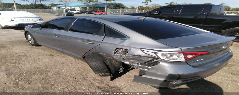 5NPE24AF0HH589298 2017 HYUNDAI SONATA photo no. 3