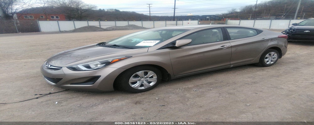 5NPDH4AEXGH668039 2016 HYUNDAI ELANTRA photo no. 2