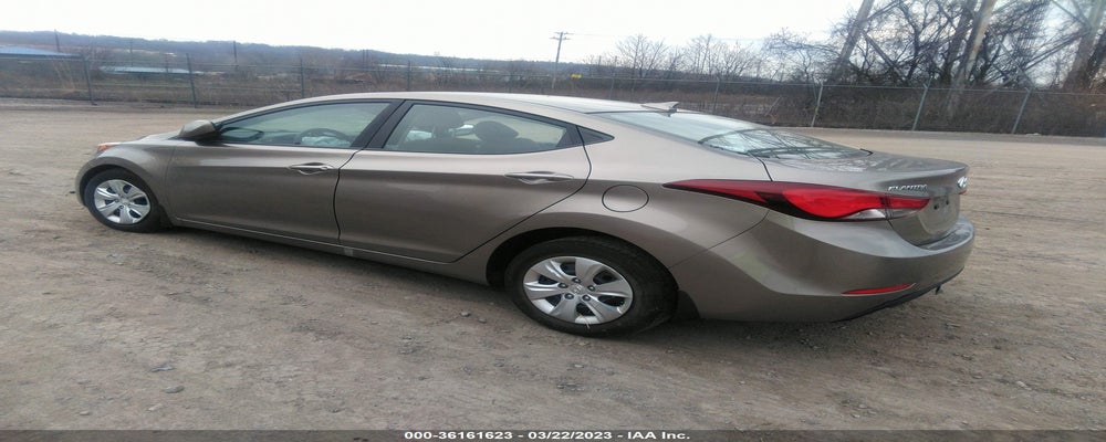 5NPDH4AEXGH668039 2016 HYUNDAI ELANTRA photo no. 3