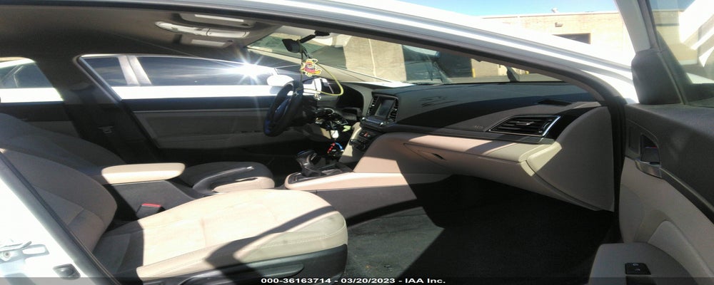 5NPD84LF3JH218018 2018 HYUNDAI ELANTRA photo no. 5