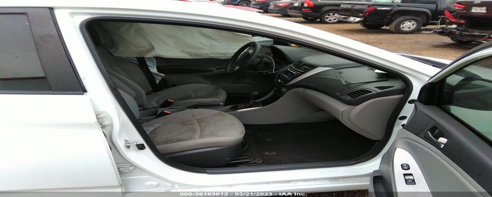 KMHCT4AE8HU290123 2017 HYUNDAI ACCENT photo no. 5