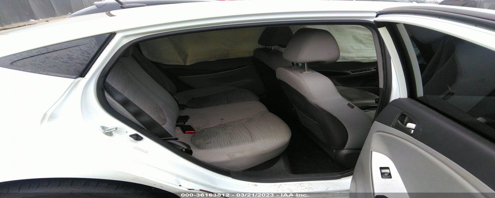 KMHCT4AE8HU290123 2017 HYUNDAI ACCENT photo no. 8