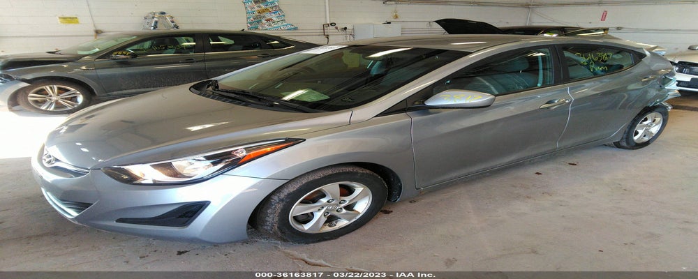 5NPDH4AE6FH594374 2015 HYUNDAI ELANTRA photo no. 2