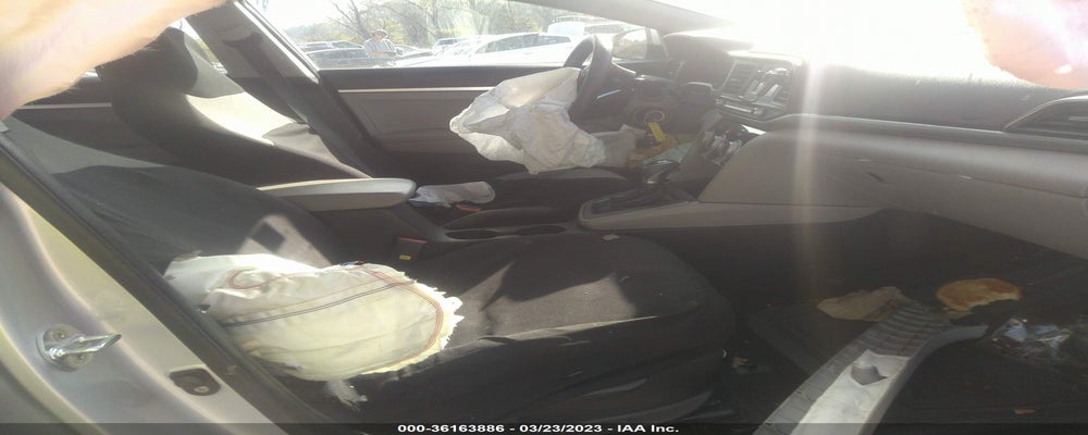 KMHD74LF0KU762806 2019 HYUNDAI ELANTRA photo no. 5