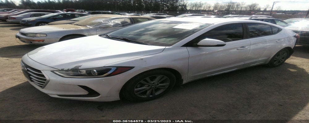 5NPD84LFXJH321095 2018 HYUNDAI ELANTRA photo no. 2