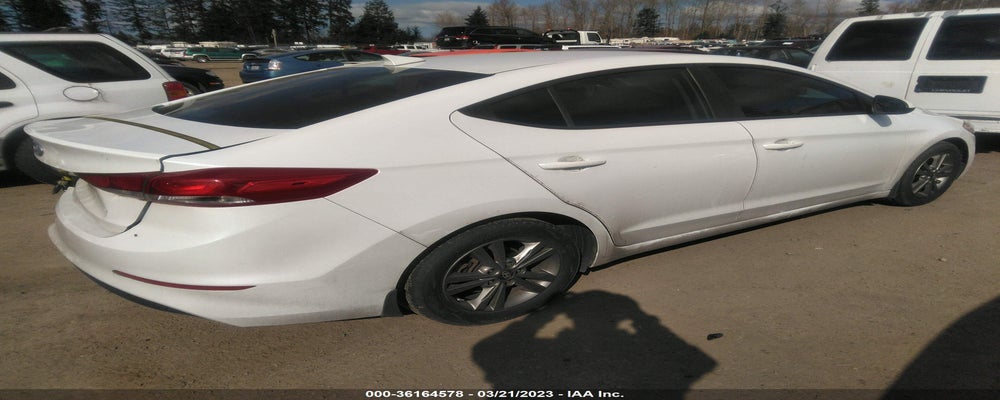 5NPD84LFXJH321095 2018 HYUNDAI ELANTRA photo no. 4