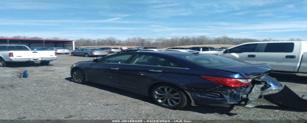 5NPEC4ABXBH175446 2011 HYUNDAI SONATA photo no. 3