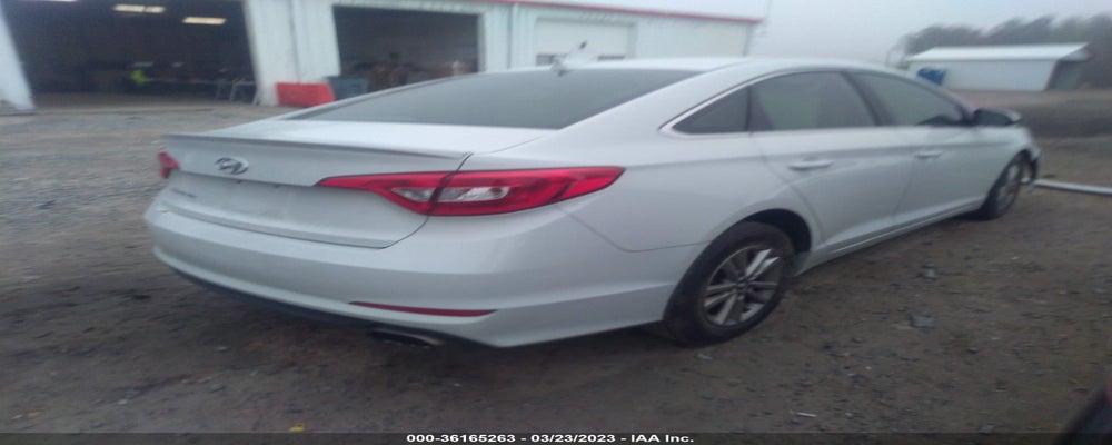 5NPE24AF9FH005509 2015 HYUNDAI SONATA photo no. 4