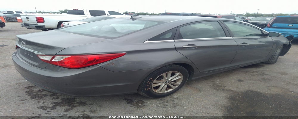 5NPEB4AC6DH717432 2013 HYUNDAI SONATA photo no. 4