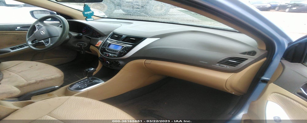 KMHCU4AE4DU576798 2013 HYUNDAI ACCENT photo no. 5