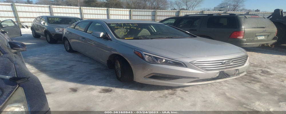 5NPE24AF1FH227039 2015 HYUNDAI SONATA photo no. 1