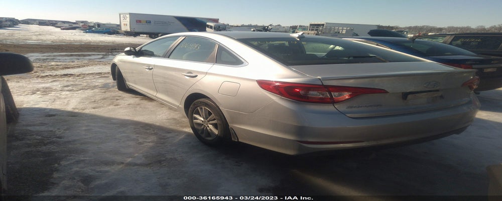 5NPE24AF1FH227039 2015 HYUNDAI SONATA photo no. 3
