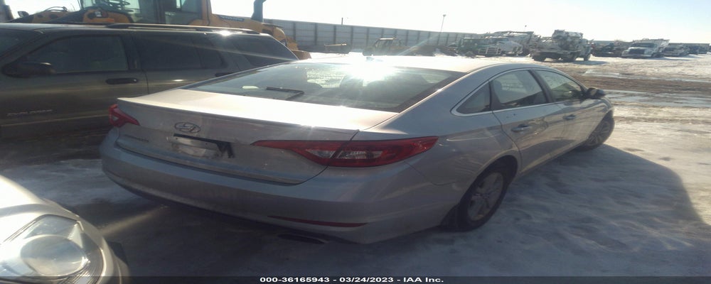 5NPE24AF1FH227039 2015 HYUNDAI SONATA photo no. 4