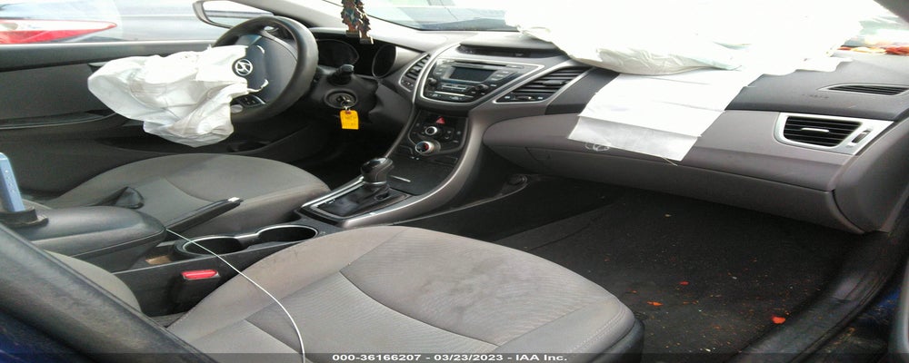 5NPDH4AE6GH750463 2016 HYUNDAI ELANTRA photo no. 5