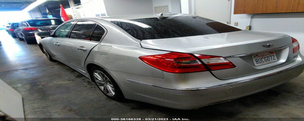 KMHGC4DD8CU184042 2012 HYUNDAI GENESIS photo no. 3